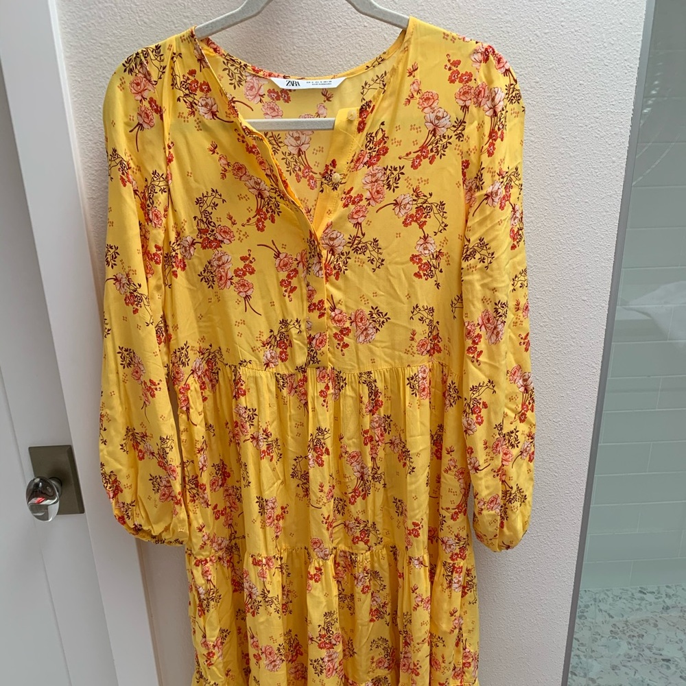 Zara Maxi Flowy Floral Dress